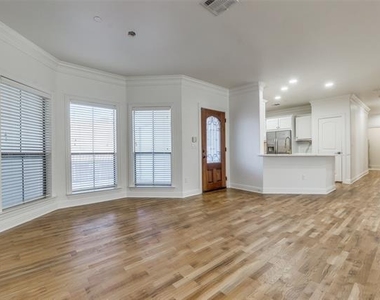 4210 Prescott - Photo Thumbnail 2