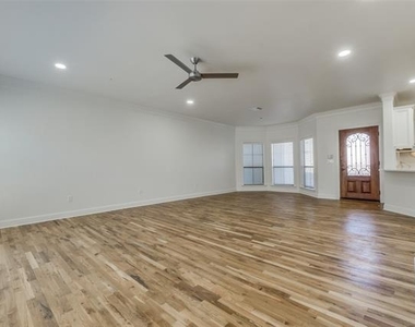 4210 Prescott - Photo Thumbnail 3