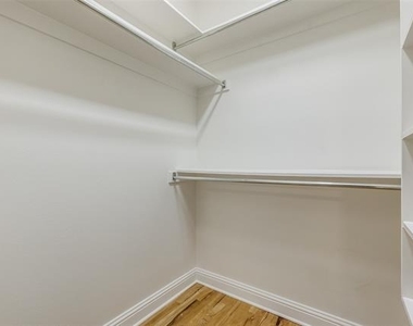 4210 Prescott - Photo Thumbnail 20