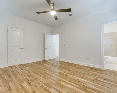 4210 Prescott - Photo Thumbnail 17