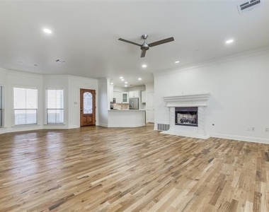 4210 Prescott - Photo Thumbnail 1
