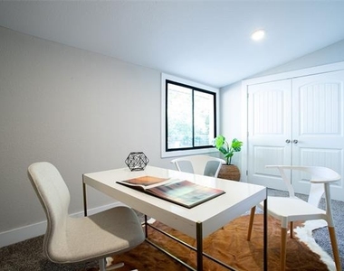 2855 Sharon Street - Photo Thumbnail 10