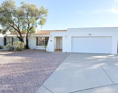 15076 N Escondido Drive - Photo Thumbnail 1