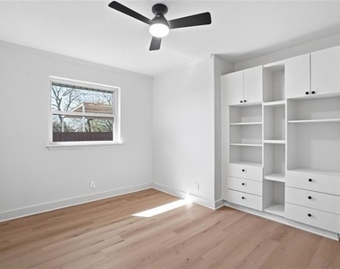 2008 Silver Leaf Drive - Photo Thumbnail 14