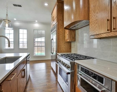 6208 Troon Road - Photo Thumbnail 13