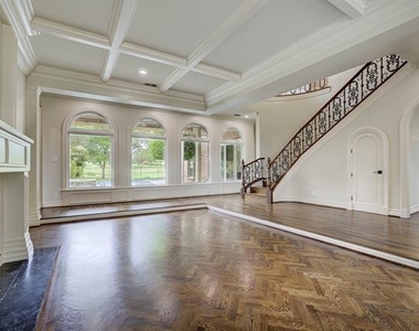 6208 Troon Road - Photo Thumbnail 5