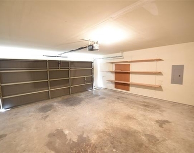 6419 Brookhaven Trail - Photo Thumbnail 14