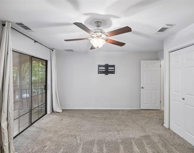 2908 Clear Springs Drive - Photo Thumbnail 22