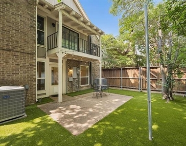 2908 Clear Springs Drive - Photo Thumbnail 28