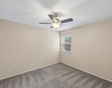2908 Clear Springs Drive - Photo Thumbnail 17