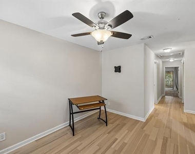 2908 Clear Springs Drive - Photo Thumbnail 15