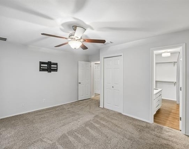 2908 Clear Springs Drive - Photo Thumbnail 20