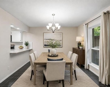 2908 Clear Springs Drive - Photo Thumbnail 7