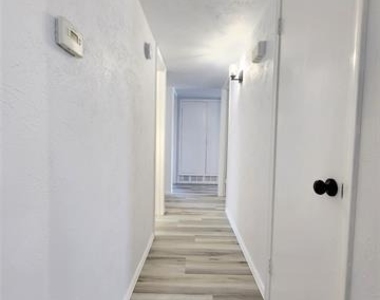 4813 Nash Drive - Photo Thumbnail 12