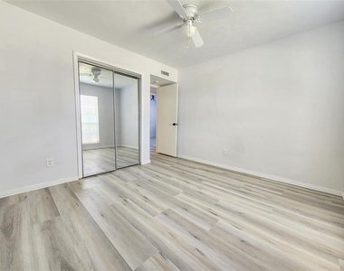 4813 Nash Drive - Photo Thumbnail 15