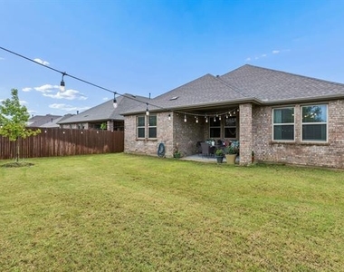 10313 Geode Street - Photo Thumbnail 11