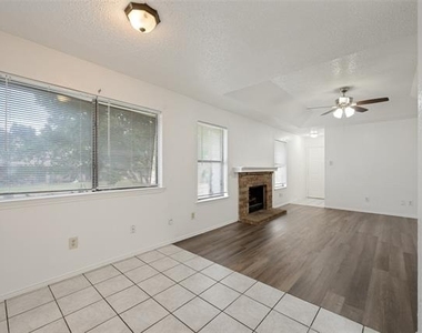 5431 Wild West Drive - Photo Thumbnail 5