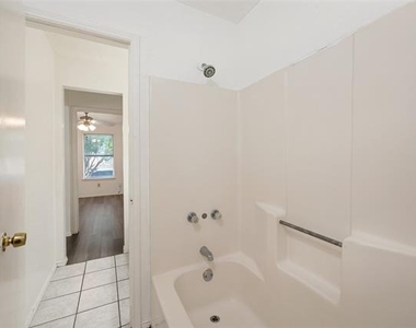 5431 Wild West Drive - Photo Thumbnail 15
