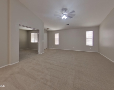 8520 W Sonora Street - Photo Thumbnail 1