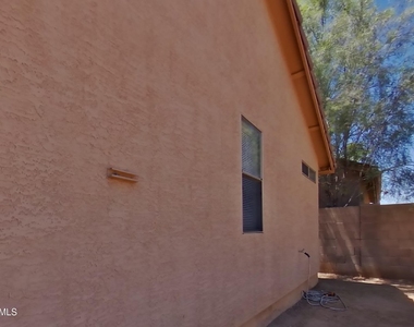 8520 W Sonora Street - Photo Thumbnail 18