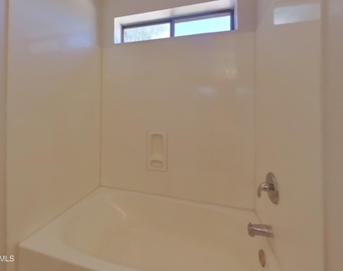 8520 W Sonora Street - Photo Thumbnail 8