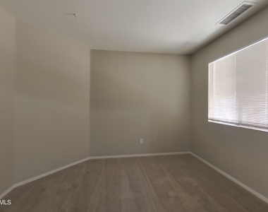 8520 W Sonora Street - Photo Thumbnail 10