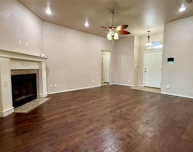 233 Sugarloaf Avenue - Photo Thumbnail 1