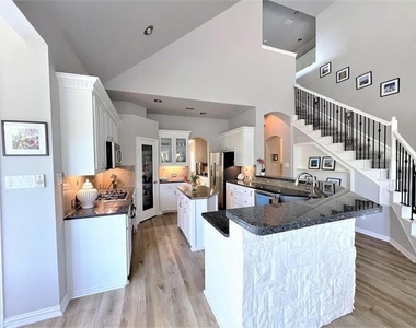 5668 Bay Meadows Drive - Photo Thumbnail 7