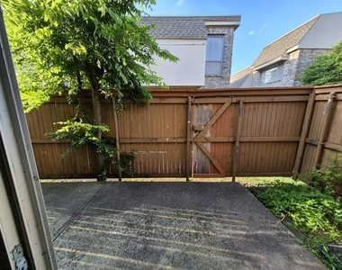 2315 Trellis Place - Photo Thumbnail 19