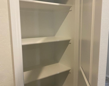 2059 E Piedmont Place - Photo Thumbnail 7
