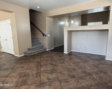 15101 N 173rd Drive - Photo Thumbnail 2