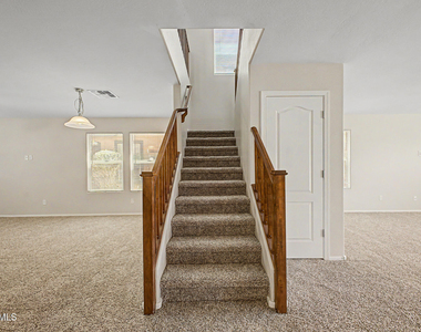 17118 N 184th Lane - Photo Thumbnail 14