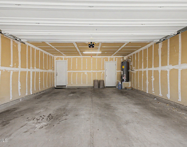 17118 N 184th Lane - Photo Thumbnail 31