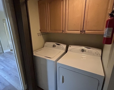 5100 N Miller Road - Photo Thumbnail 24