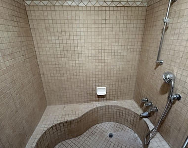 5100 N Miller Road - Photo Thumbnail 35