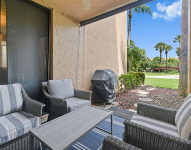 950 Egret Circle - Photo Thumbnail 20