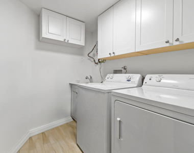 950 Egret Circle - Photo Thumbnail 18
