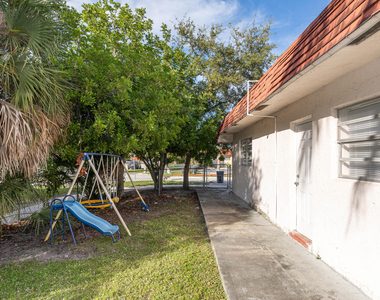 7750 Sw 10th Court - Photo Thumbnail 30