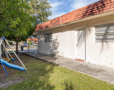 7750 Sw 10th Court - Photo Thumbnail 29