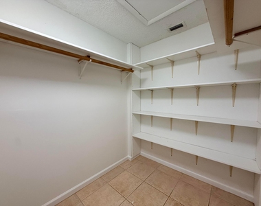 3362 Se Jefferson Street - Photo Thumbnail 17