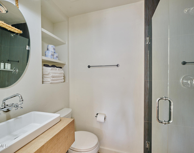 12617 N 71st Street - Photo Thumbnail 18