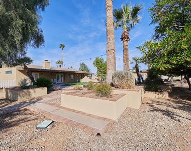 12617 N 71st Street - Photo Thumbnail 31