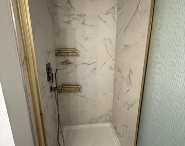 812 W 14th Street - Photo Thumbnail 26
