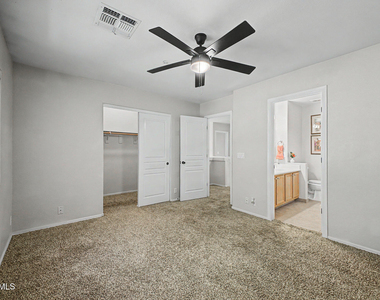 15550 N Frank Lloyd Wright Boulevard - Photo Thumbnail 15