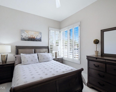 6461 E Crested Saguaro Lane - Photo Thumbnail 34