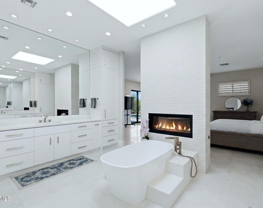 6461 E Crested Saguaro Lane - Photo Thumbnail 25