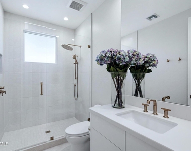 6461 E Crested Saguaro Lane - Photo Thumbnail 33