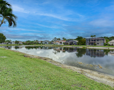 11182 Sea Grass Circle - Photo Thumbnail 22