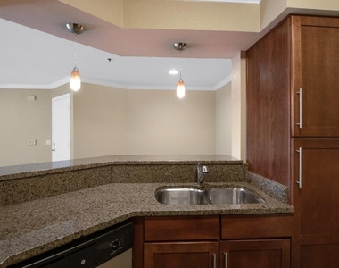 2025 E Campbell Avenue - Photo Thumbnail 6