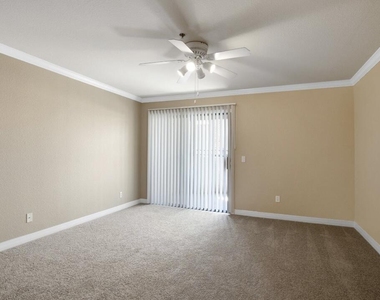 2025 E Campbell Avenue - Photo Thumbnail 11